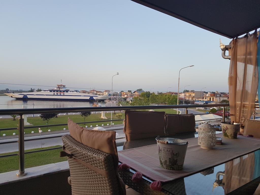 Lakis Luxury Apartment Keramotí Eksteriør bilde